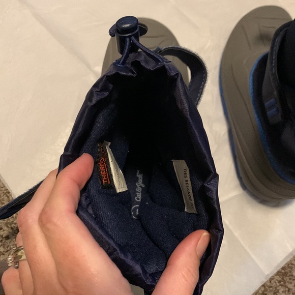 Kids snow boots, “ThermoLite” by Cat & Jack - Picture 5 of 5